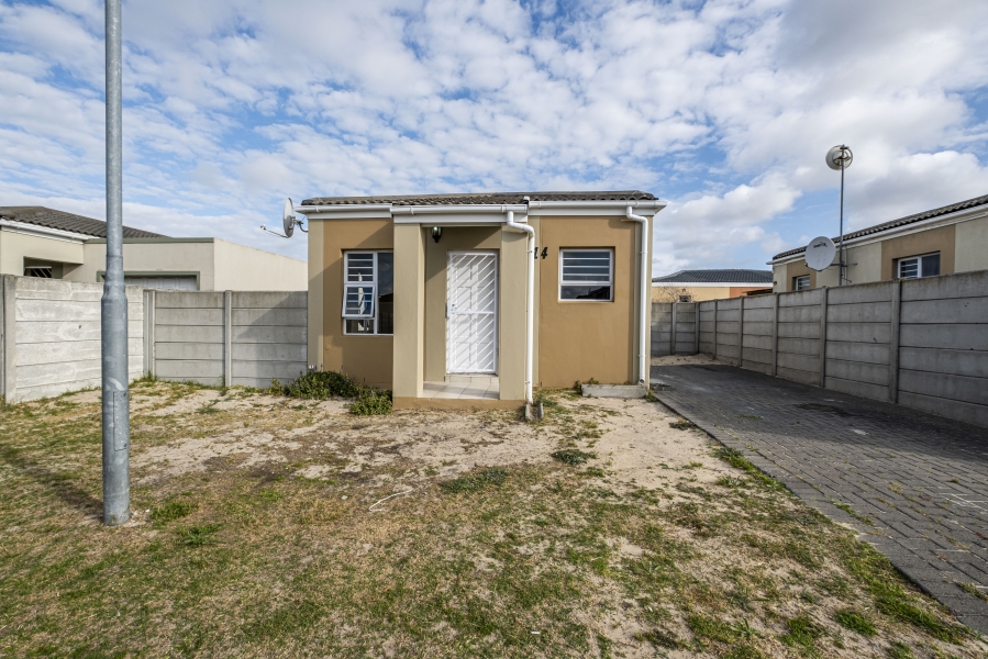 2 Bedroom Property for Sale in Sunset Glen Western Cape